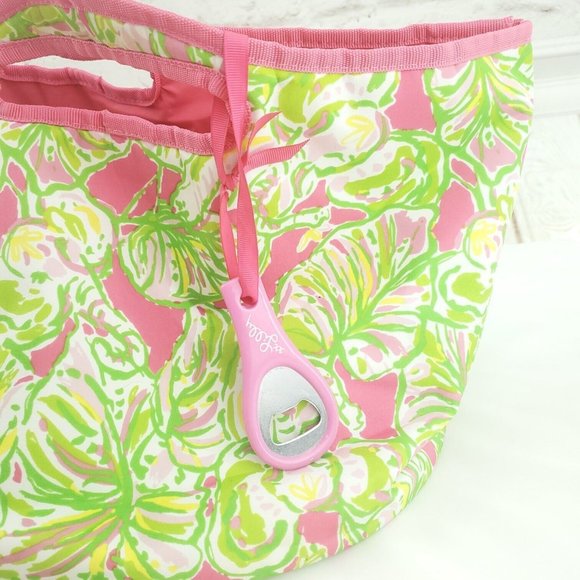 Lilly Pulitzer Pink Floral Bottle Opener Outer Pockets Bucket Style Tote… - Picture 3 of 14